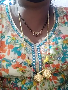 sana14 online show from October 10, 3:28 pm