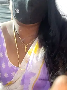 sana14 online show from October 2, 3:39 pm