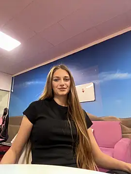 AdissonLane online show from September 22, 4:38 pm