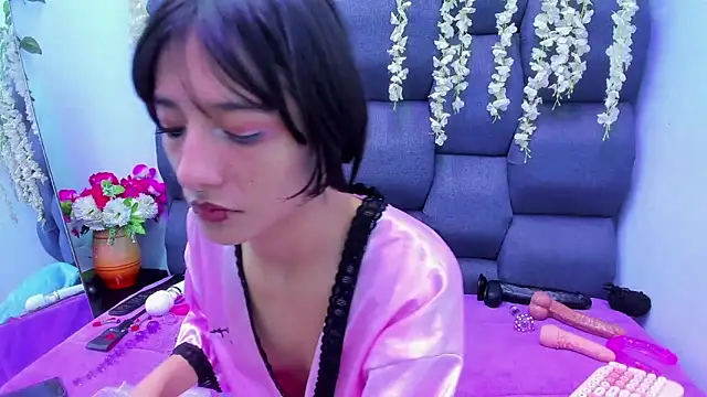 Danny Face online show from April 21, 3:30 pm