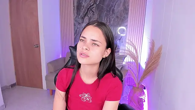 HannaRhodes online show from October 19, 3:14 pm