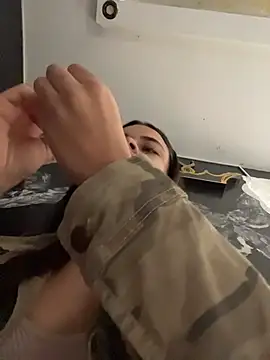 HannaRhodes online show from October 17, 2:53 pm