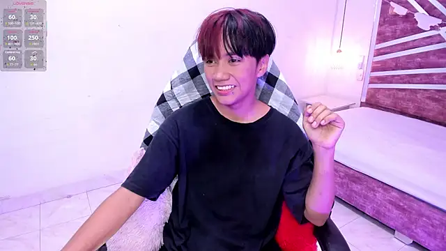 Snapshot of Eriol_ chatting on September 29, 8:03 pm Eriol online show from September 29, 8:03 pm