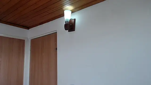 julz 03 online show from November 30, 12:42 pm