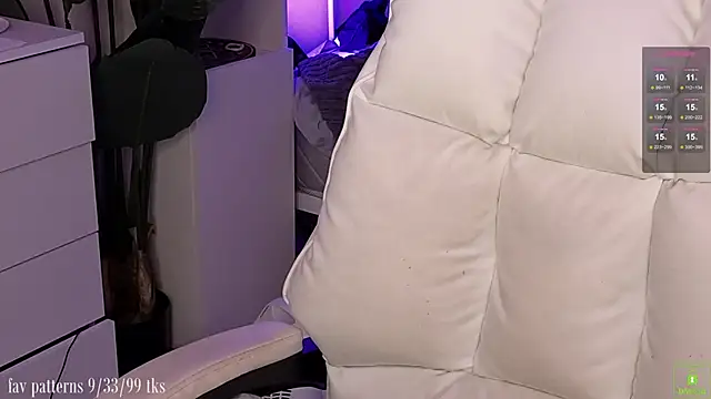 violetviolator online show from November 29, 9:24 am