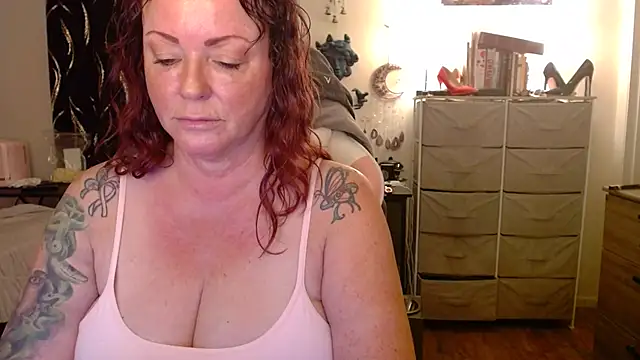 Nikkimastersgirl1091 online show from April 24, 4:32 pm