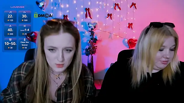 luna berryy online show from April 28, 2:38 am