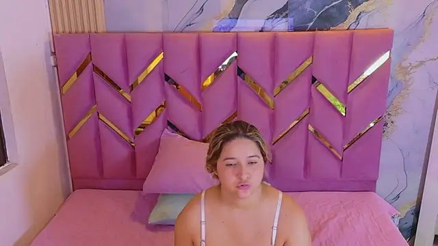 collegepawglovedaddy online show from April 22, 8:06 pm