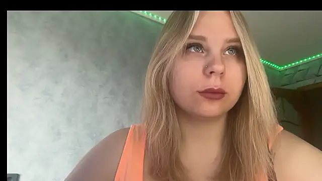 Thalia  Star online show from April 26, 9:18 am