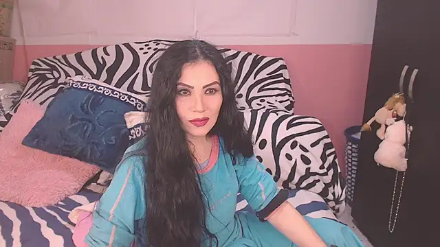 Snapshot of Ary_z chatting on October 12, 2:25 am Ary z online show from October 12, 2:25 am