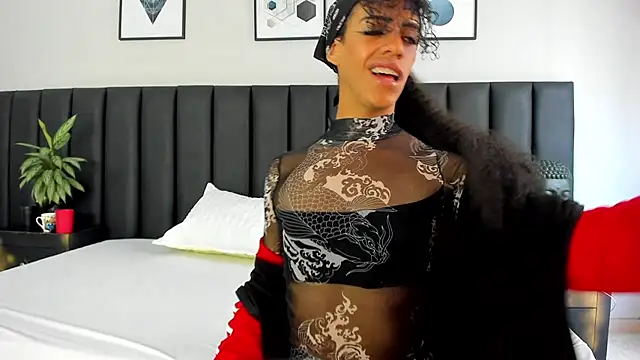 APRILL FOXX online show from April 25, 3:09 pm