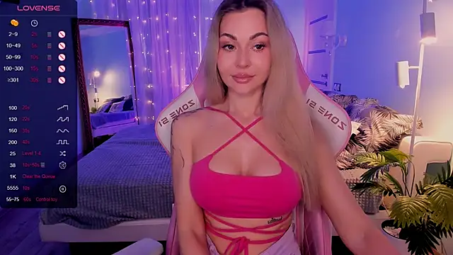 AdeleRoberts online show from April 23, 2:52 am