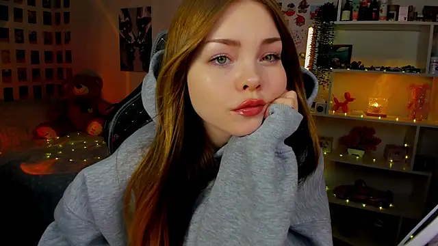 AkiraKatsu online show from November 21, 5:59 pm