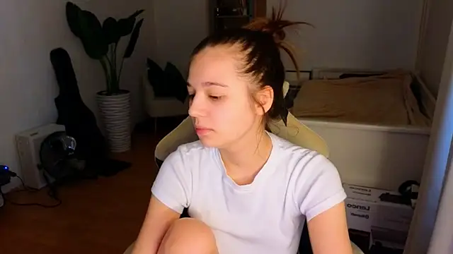 Leela sun online show from April 28, 10:52 am