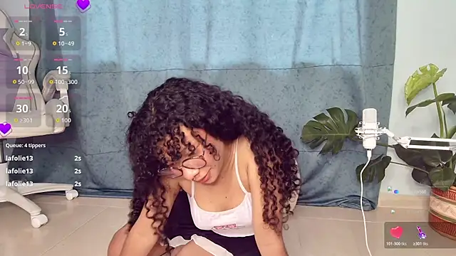 Snapshot of Elektra_williams chatting on October 31, 4:22 pm Elektra williams online show from October 31, 4:22 pm