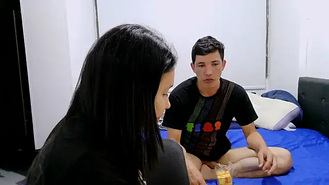 luxandracon23 online show from October 20, 3:09 am