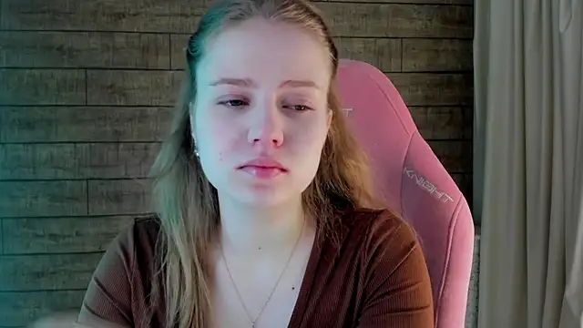 SelinSwarovski online show from April 10, 4:46 pm