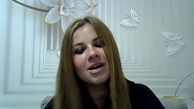 TinaFun4u online show from November 15, 8:32 pm