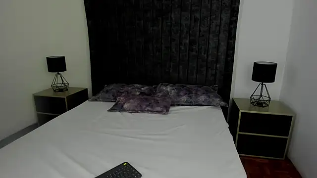 NataGarcia online show from April 23, 5:37 pm