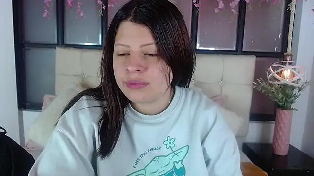 ShyVibes  online show from November 8, 7:30 pm