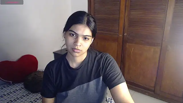 Pocahontas Princess  online show from October 25, 5:37 am