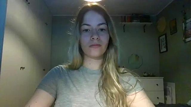 Snapshot of ROSIEx_sweet chatting on September 15, 6:54 am ROSIEx sweet online show from September 15, 6:54 am