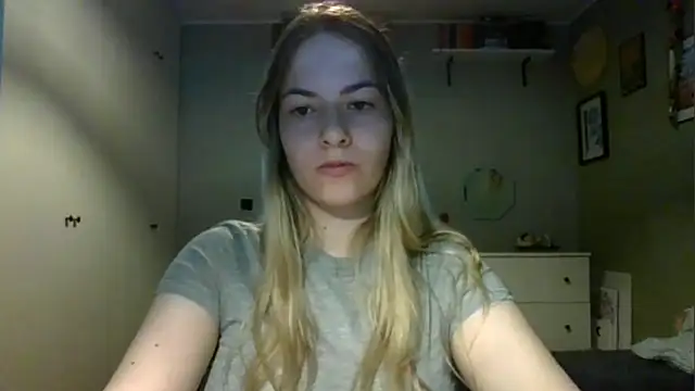 Snapshot of ROSIEx_sweet chatting on September 17, 7:06 am ROSIEx sweet online show from September 17, 7:06 am