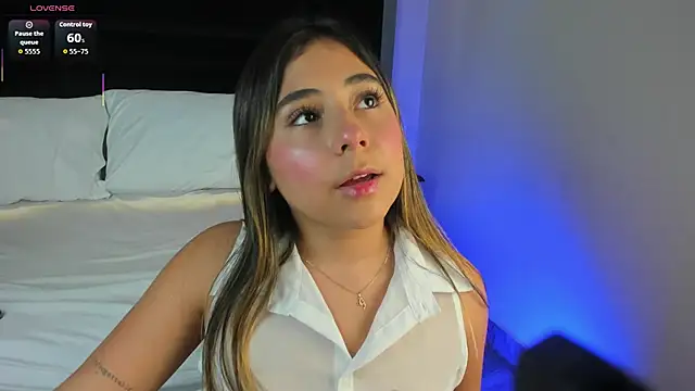 MelodyRey  online show from December 1, 10:56 pm