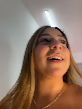 MelodyRey  online show from February 10, 11:08 pm