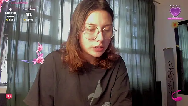 Snapshot of Noellesable chatting on October 6, 5:07 pm Noellesable online show from October 6, 5:07 pm