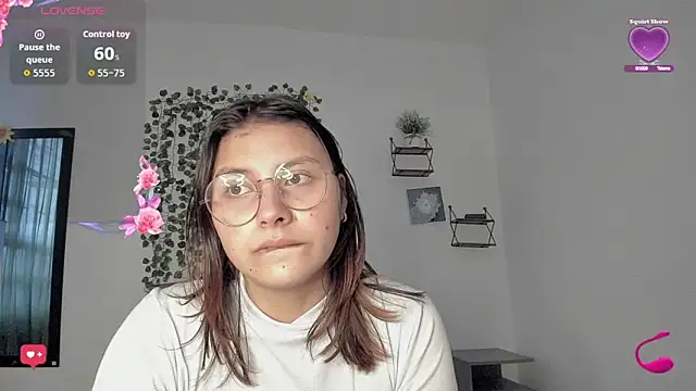 Snapshot of Noellesable chatting on September 10, 5:35 pm Noellesable online show from September 10, 5:35 pm