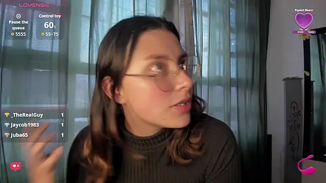 Snapshot of Noellesable chatting on October 16, 7:05 pm Noellesable online show from October 16, 7:05 pm