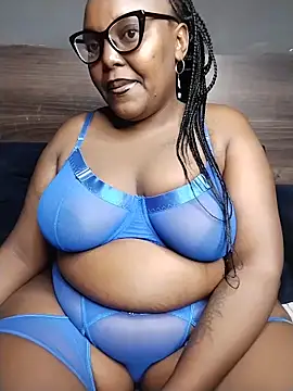 CHERRYYUMMY online show from April 25, 12:35 am