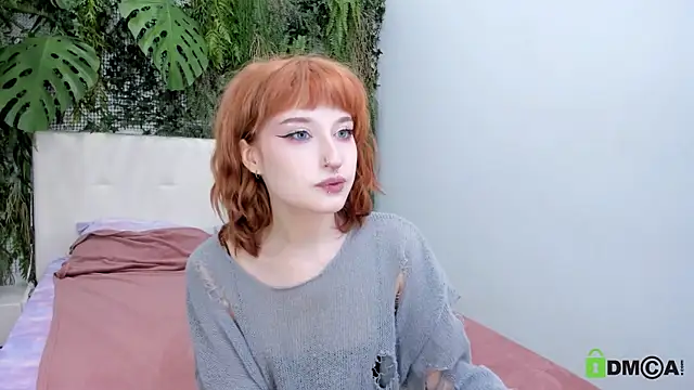 Snapshot of ElizaNik_ chatting on September 18, 5:39 am ElizaNik online show from September 18, 5:39 am