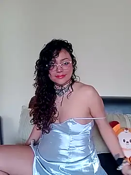 Lunavega1 online show from February 18, 5:23 pm