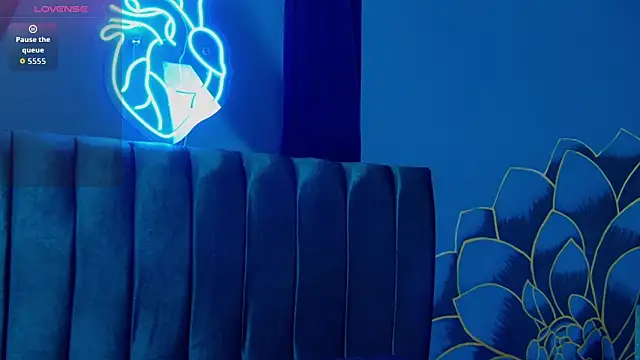 Lunamistyc online show from December 2, 7:49 pm