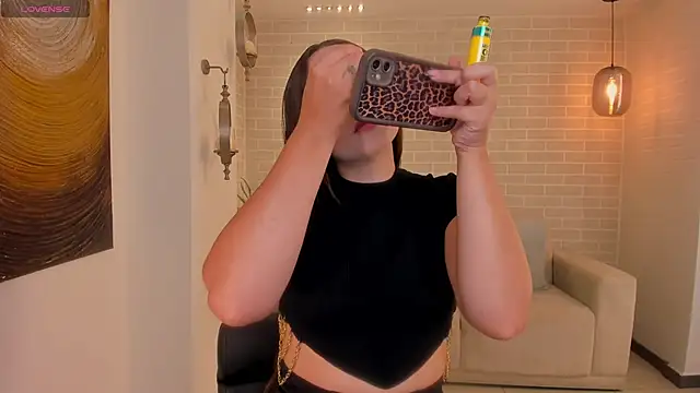 AlinaKravitz online show from April 23, 6:32 pm