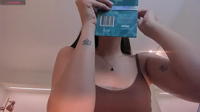 KaiaFerreira online show from November 16, 2:06 pm