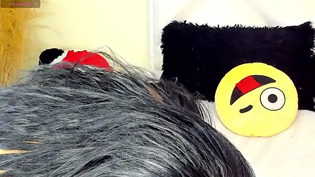 ScarlethNatasha online show from April 26, 2:53 am