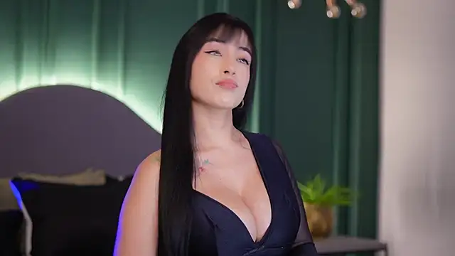 ArwenMuse online show from October 27, 9:20 pm