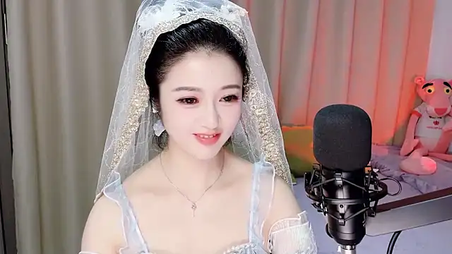 starsqimei online show from April 19, 6:13 am