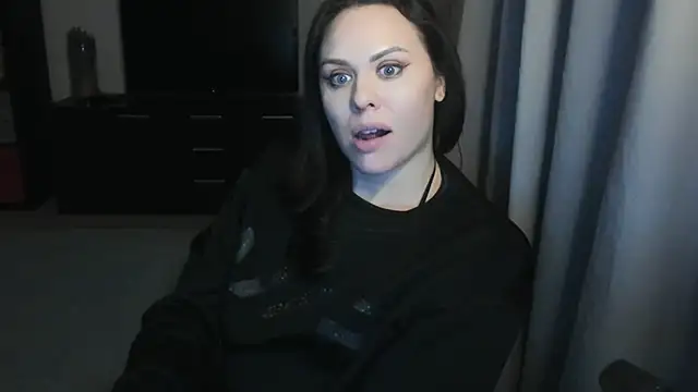 MollyCheiz online show from March 9, 8:23 pm