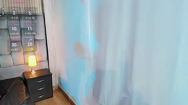 honney dark online show from April 22, 1:30 pm