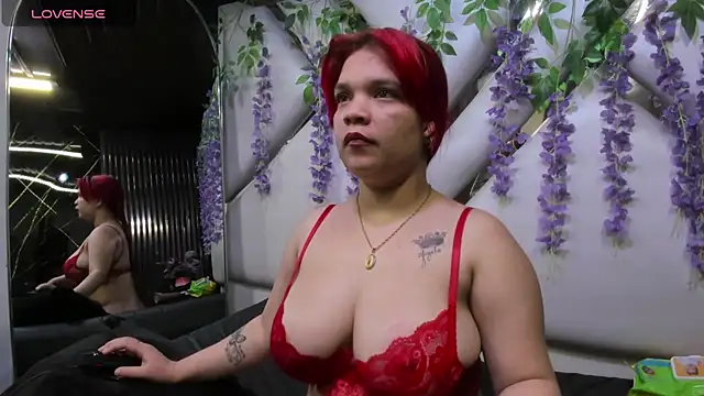 MelanyCarter18 online show from May 3, 2:53 pm