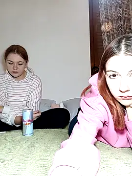 ella grays online show from October 18, 6:42 pm