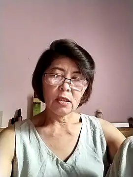 Snapshot of Baby-tits2024 chatting on September 17, 9:18 am Baby-tits2024 online show from September 17, 9:18 am