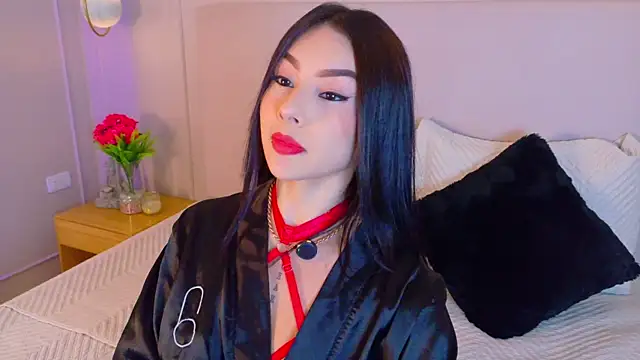 Snapshot of OlayaCooper chatting on September 22, 7:34 pm OlayaCooper online show from September 22, 7:34 pm