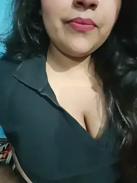 Love-Veronica online show from July 28, 9:07 am