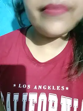 Love-Veronica online show from July 15, 6:45 pm