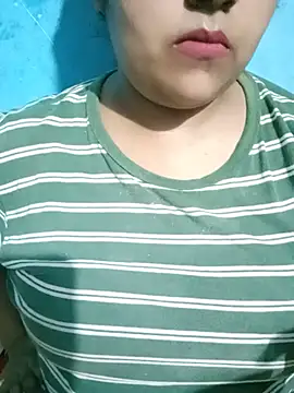 Love-Veronica online show from July 17, 7:06 pm